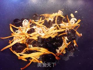 木须肉的做法步骤：8