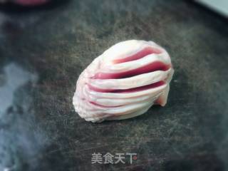 鸡胗炒青椒的做法步骤：2