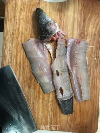 黑鱼豆腐汤的做法步骤：1