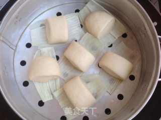 一次发酵馒头的做法步骤：10