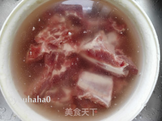 #炖菜#白萝卜排骨汤的做法步骤：1