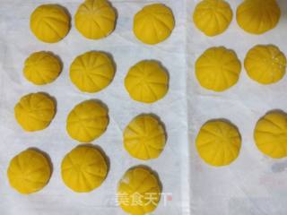 南瓜馒头的做法步骤：1