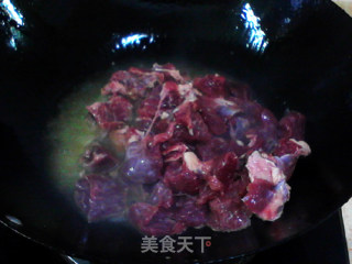 清炖牛肉萝卜汤的做法步骤：6