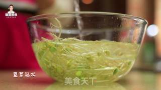 韩式辣白菜豆芽汤的做法步骤：1