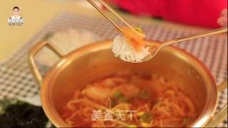 韩式辣白菜豆芽汤的做法步骤：16