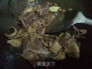 酱爆猪肝的做法步骤：5