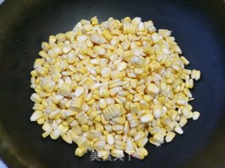 鲜玉米发糕的做法步骤：1