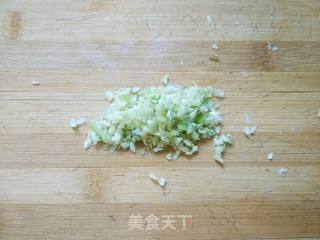 炸酱面的做法步骤：2