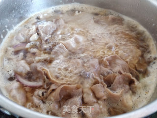 牛丼炸虾仁双拼饭的做法步骤：8