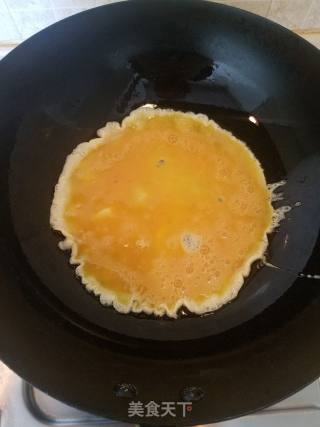 蔬菜蛋饼的做法步骤：2