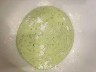 菠菜馒头的做法步骤：4