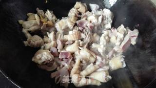 香菇腐皮焖鸡块的做法步骤：6