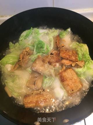 带鱼扒白菜的做法步骤：6