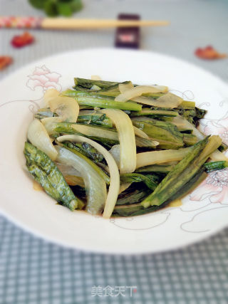 洋葱油麦菜的做法步骤：8