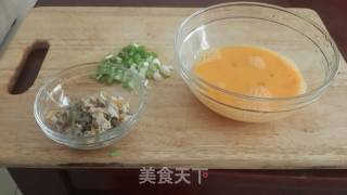 蛤蜊抱蛋的做法步骤：1