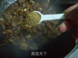 洋葱孜然牛肉片的做法步骤：6