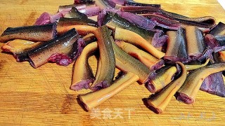 泡椒鳝鱼的做法步骤：1