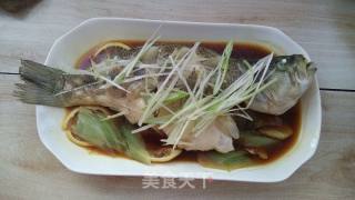 柠檬蒸鱼的做法步骤：9