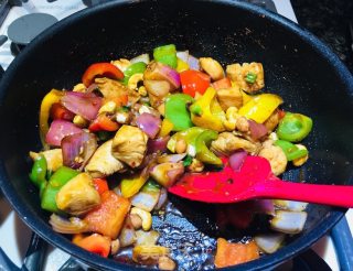 宫保鸡丁 （快餐版）的做法步骤：5