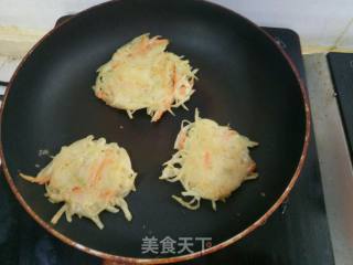 土豆丝早餐饼的做法步骤：6