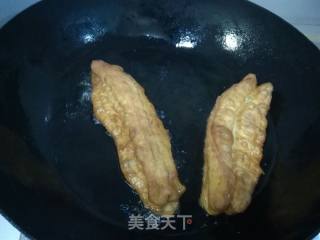 自制健康蓬松油条的做法步骤：14