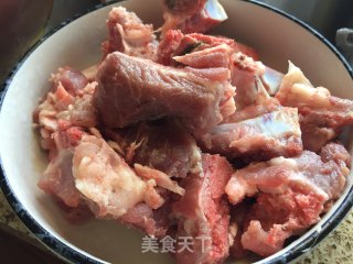 山药木耳炖猪骨的做法步骤：5