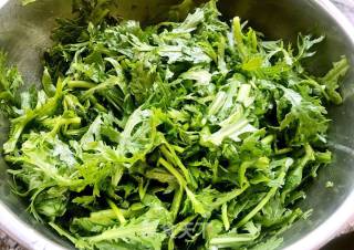 #快手懒人餐#粉蒸茼蒿的做法步骤：2