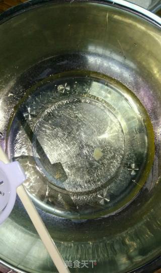 可可奶油蛋糕卷的做法步骤：2