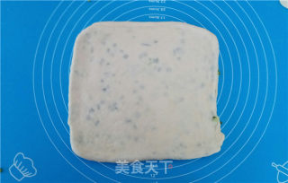 葱油饼的做法步骤：10