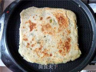 葱油饼的做法步骤：12