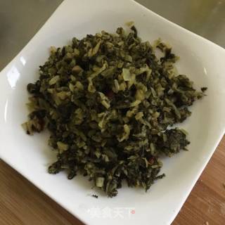 泥鳅烧腌菜的做法步骤：3
