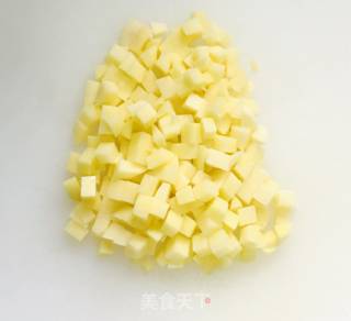 土豆青菜疙瘩汤的做法步骤：1