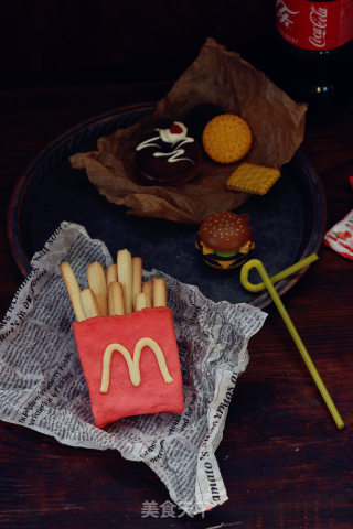 麦当劳金拱门薯条仿真饼干的做法步骤：19