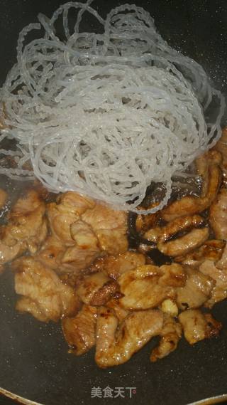 猪肉白菜炖粉条的做法步骤：4