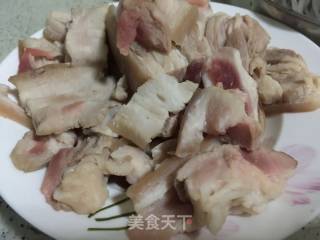 酸菜白肉的做法步骤：1