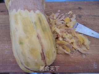 倭瓜猪肉馅蒸饺的做法步骤：2
