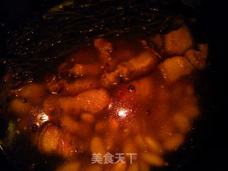 双豆红烧肉的做法步骤：7