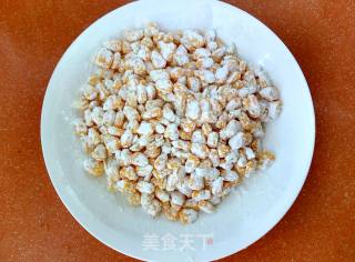 咸蛋黄焗玉米的做法步骤：4