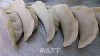 芹菜饺子的做法步骤：7