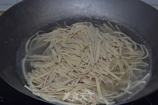 黄焖豆皮的做法步骤：5