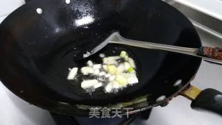 油渣炒花菜的做法步骤：4