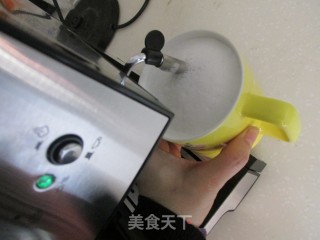 奶泡拉花咖啡的做法步骤：12