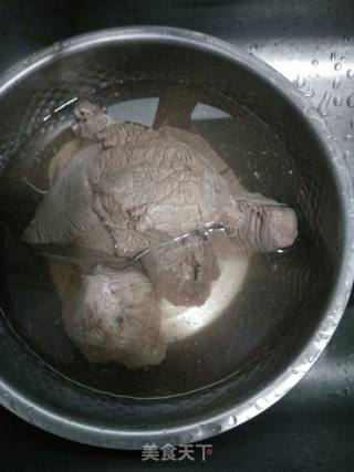 卤牛肉的做法步骤：3