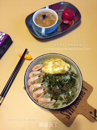 海鲜酸菜牛肉米粉的做法步骤：11