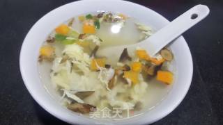 快手懒人餐之速食番茄鸡蛋汤的做法步骤：5