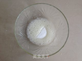 蘑菇蛋白糖的做法步骤：1