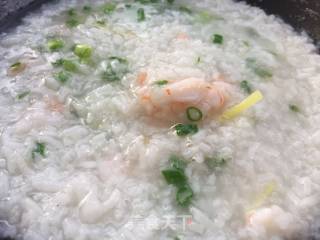 大米虾仁粥的做法步骤：5
