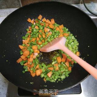 #快手懒人餐#咖喱豆角的做法步骤：3