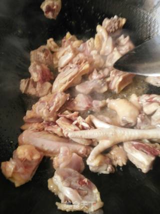 土豆烧鸡的做法步骤：2