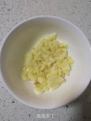 胡萝卜丝炒肉的做法步骤：4